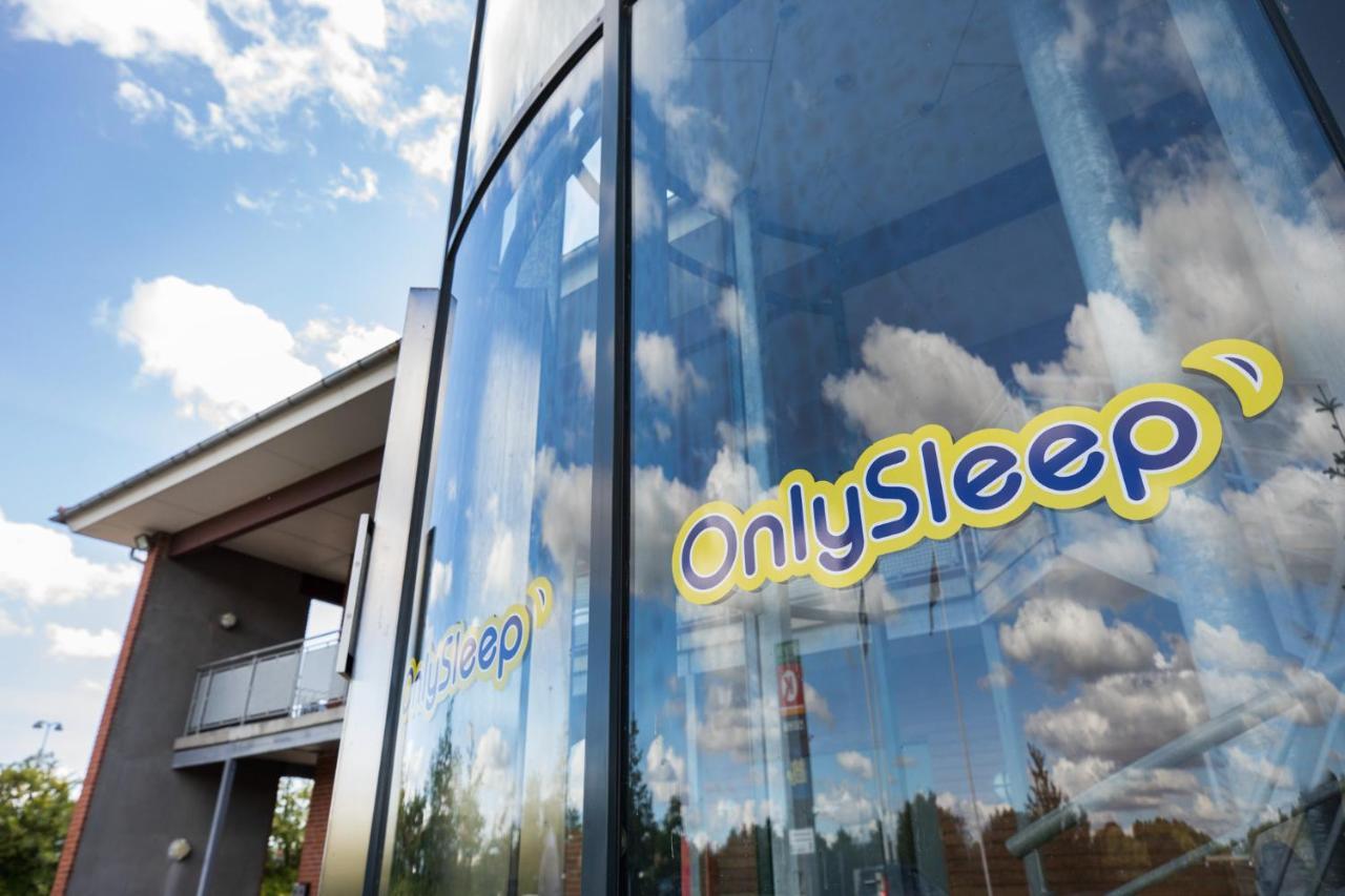 OnlySleep Trafikcenter Hotel Slagelse Buitenkant foto